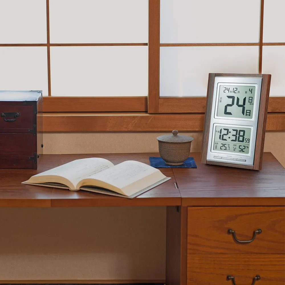 【アデッソ】 デジタル日めくり電波時計