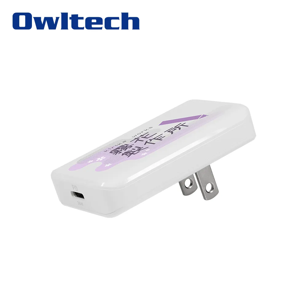 最大PD36W GaN採用 超小型・薄型 AC充電器