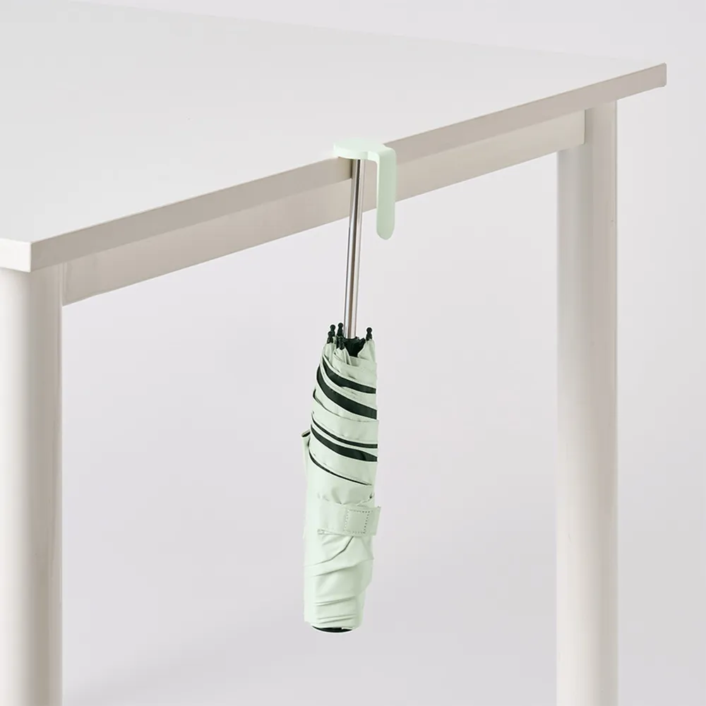 ラペルクリップ遮光折りたたみ傘