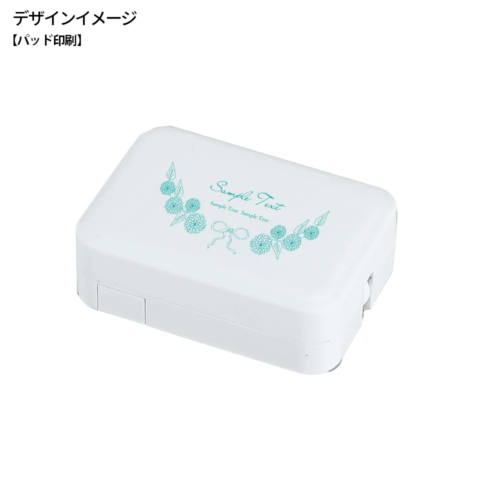 スマホスタンドになるコンパクト3in1ケーブル