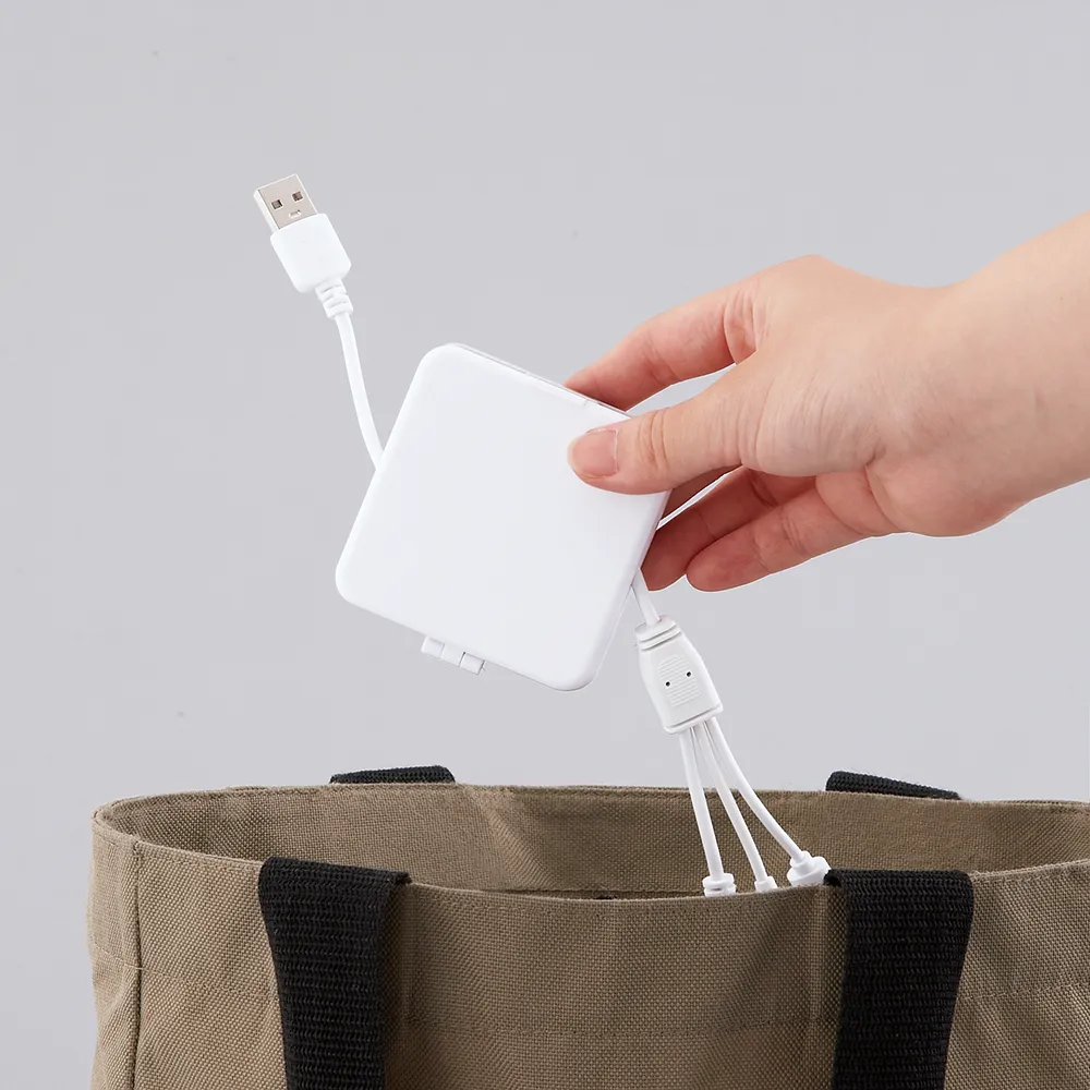 スマホスタンドになるケーブルホルダー(3in1ケーブル付き)