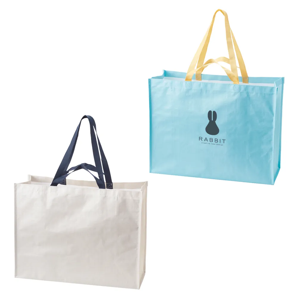 容量たっぷり！ 2WAYスクエアバッグ