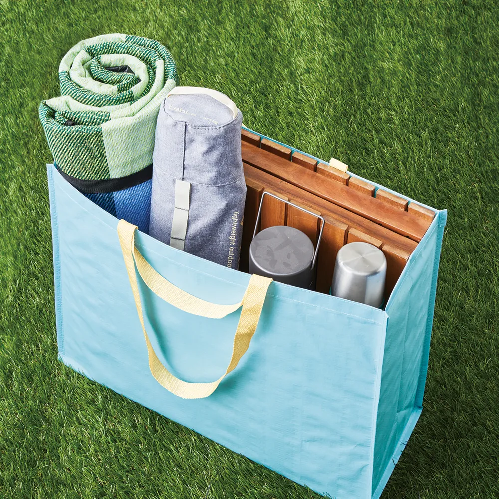 容量たっぷり！ 2WAYスクエアバッグ