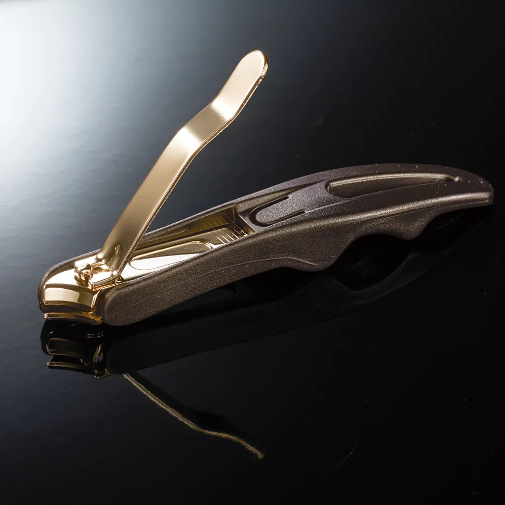 職人の技　ケース付カーブ爪切り