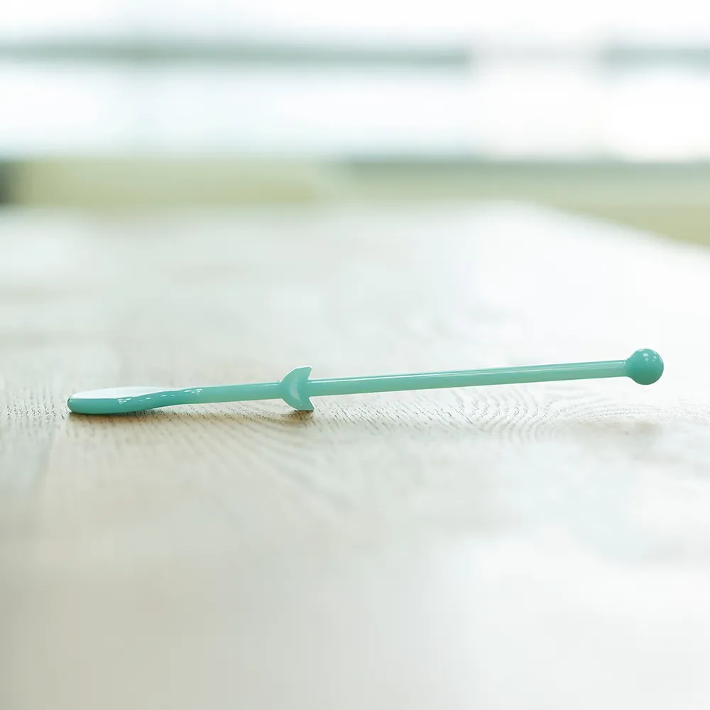 スタンディングマドラー リノン